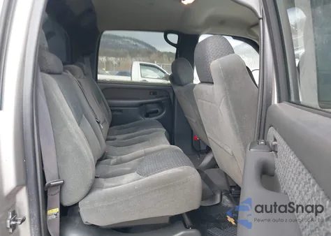 2004 Chevrolet Avalanche 1500 z USA, uszkodzony, nr VIN 3GNEK12T84G157281